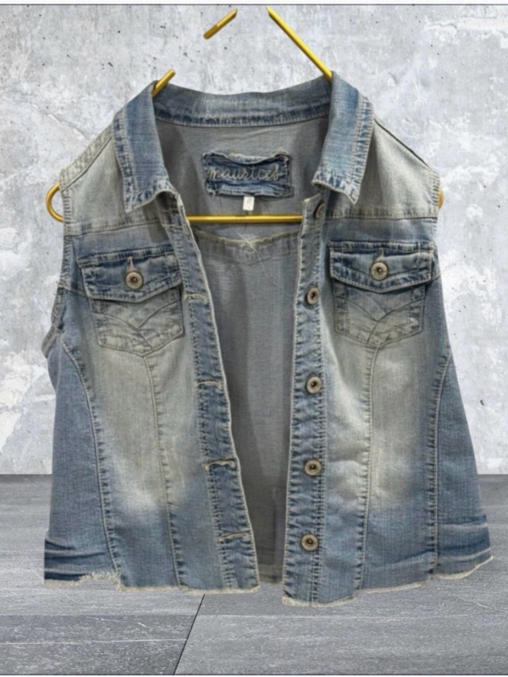 Maurices Light Blue Slightly Distressed by Design Women’s Denim Vest Size XXL